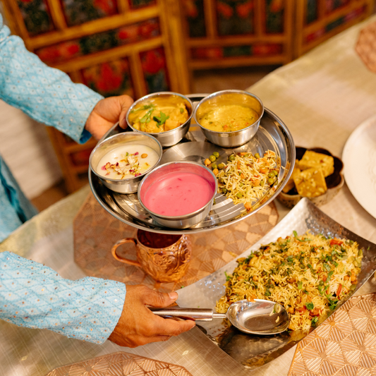 6 Easy Ways to Set the Perfect Dinner Table for Diwali