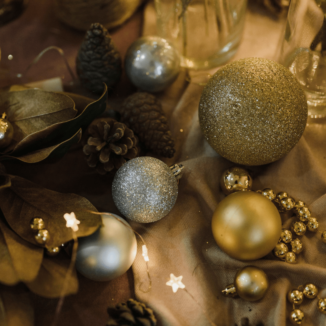 Rich Indian Elements You Can Add In Your Christmas Décor - The Golden Theory
