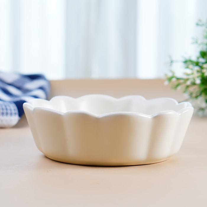 Classic White Ceramic Bowl with Scalloped Edges - Small