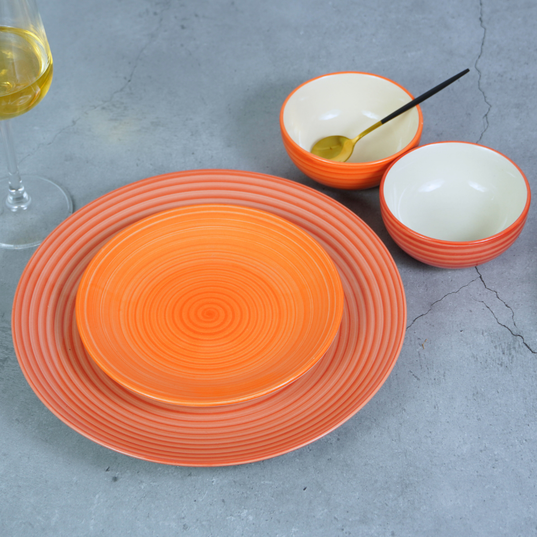 Red Ceramic Spiral Dinner Set (Set of 16)