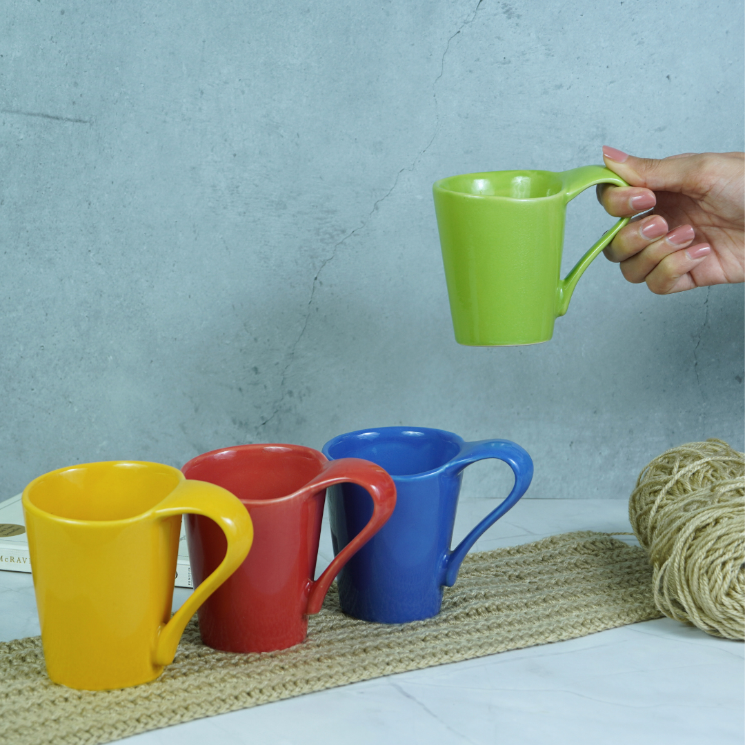 Goldfinch Yellow Tea Mug