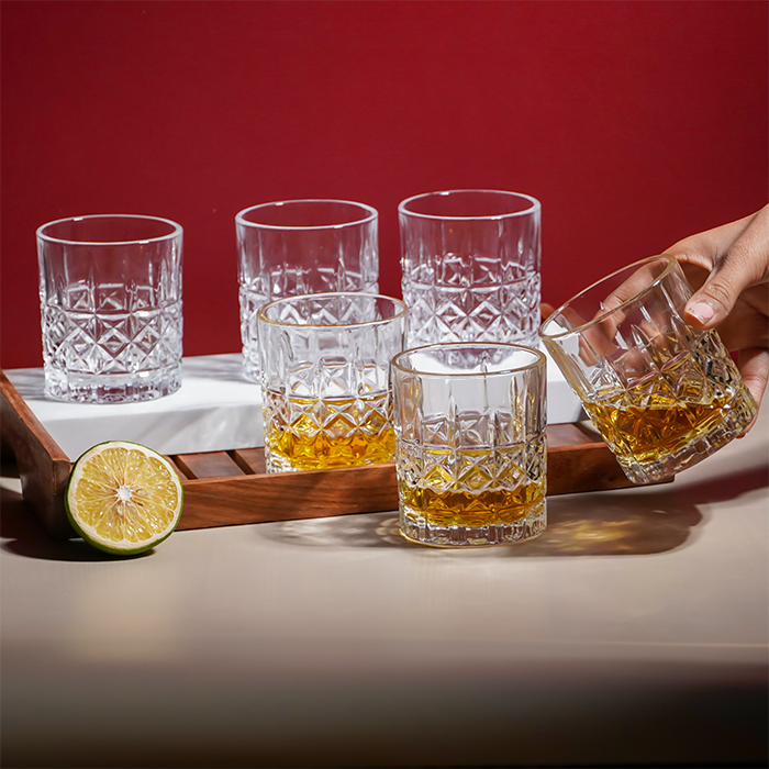 Diamond Grid Cut Design Whiskey Glasses - Set of 6