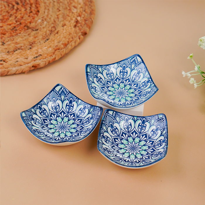Blue & White Floral Square Ceramic Bowls Set of 3 Secondary image