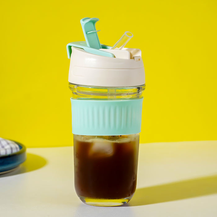 Iced Coffee Sipper with Mint Silicone Grip