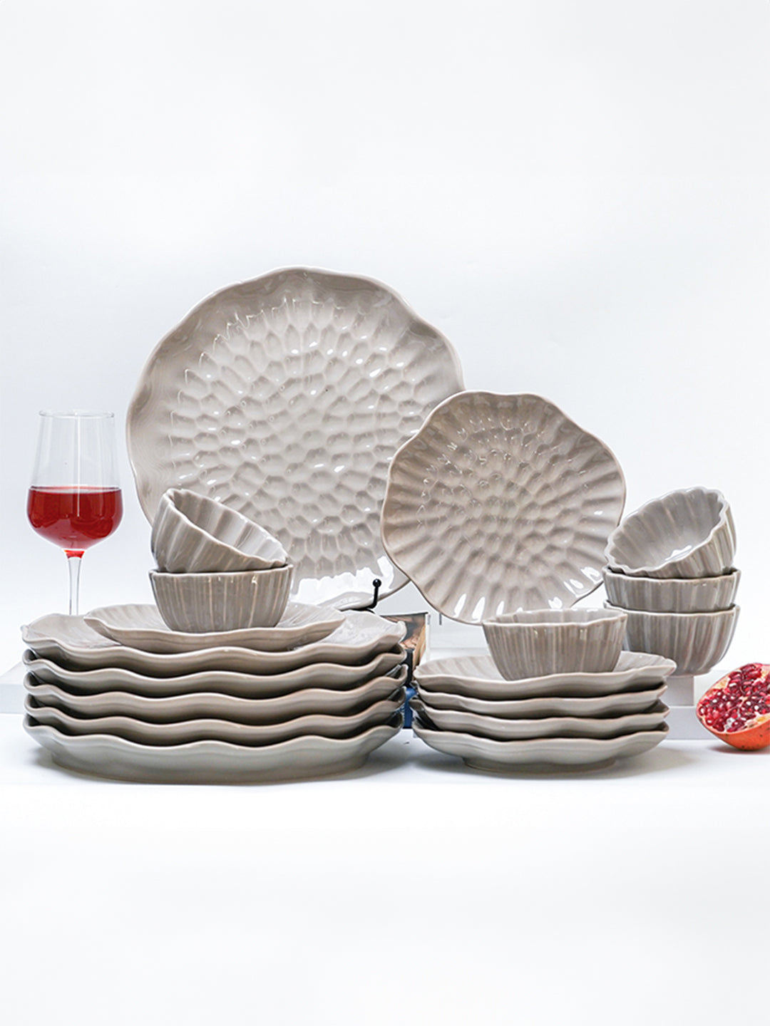 Grey Ripple Textured Ceramic Dinner Set of 18 Main image