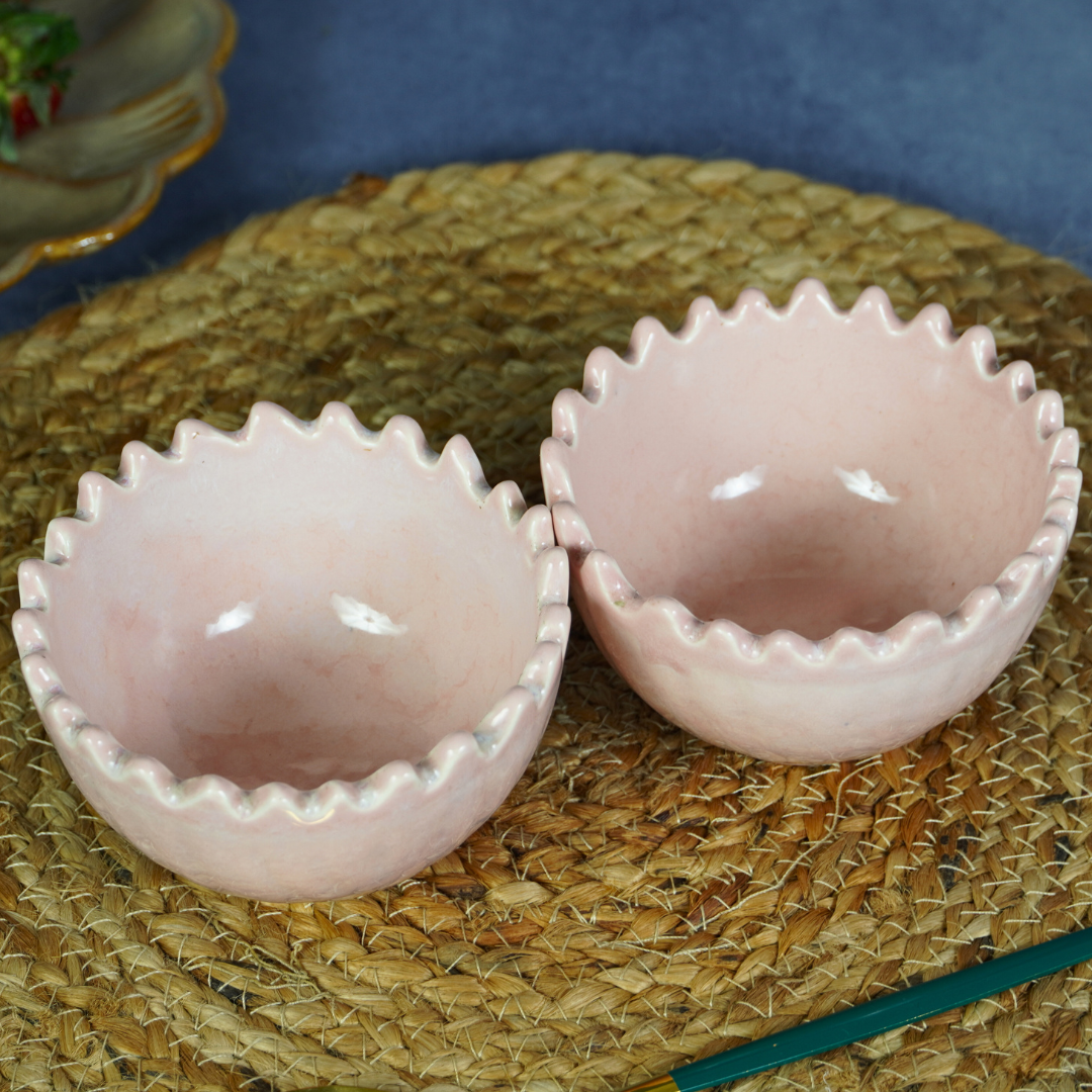 Pretty in Pink Ceramic Wavy Bowl | Set of 2