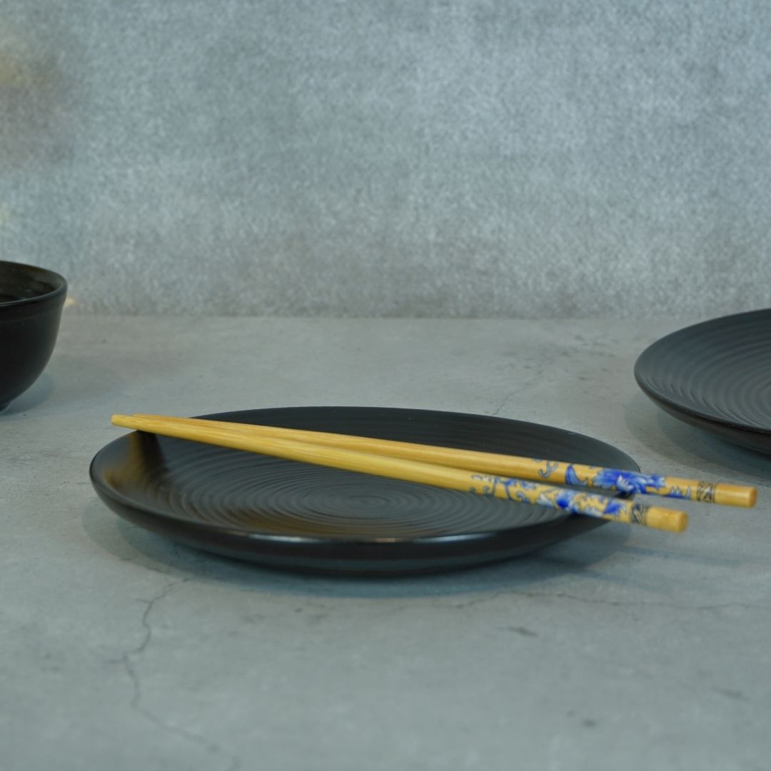 Black Monochrome Spiral Ceramic Dinner Set for 4 (Set of 12)