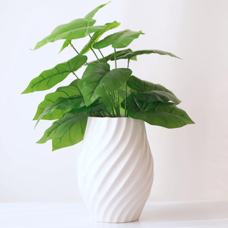 ceramic flower vase Main image