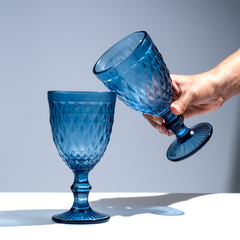 Vintage-Style Diamond Cut Glass Goblet - Set of 6