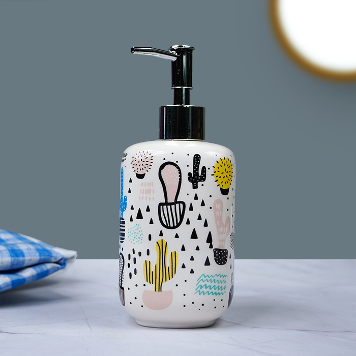 Cactus Bathroom Set - Kids Themed Bath Accessories Secondary image