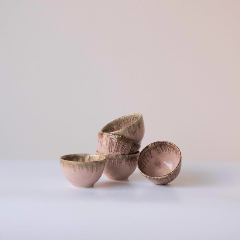 Pink Color Round-Shaped Small Bowl with Brown Drops Border Secondary image