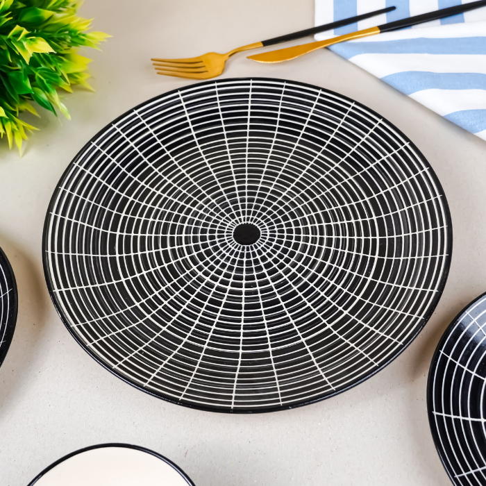 Black and White Grid Ceramic Dinnerware - Set of 3