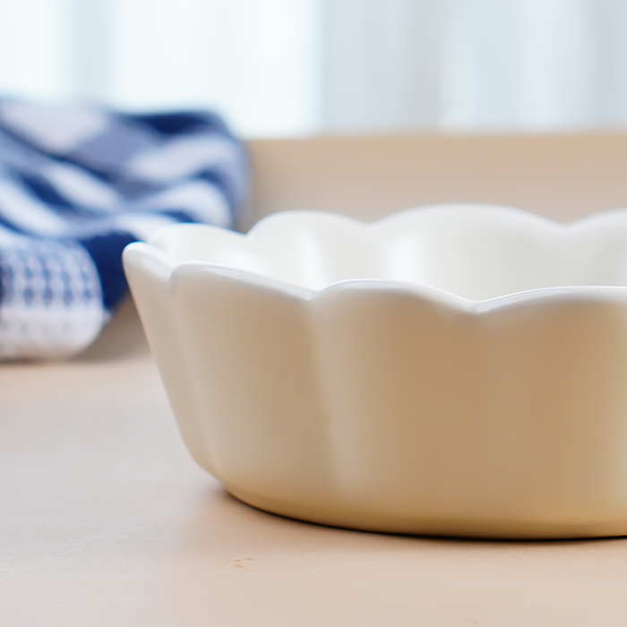 Classic White Ceramic Bowl with Scalloped Edges - Small