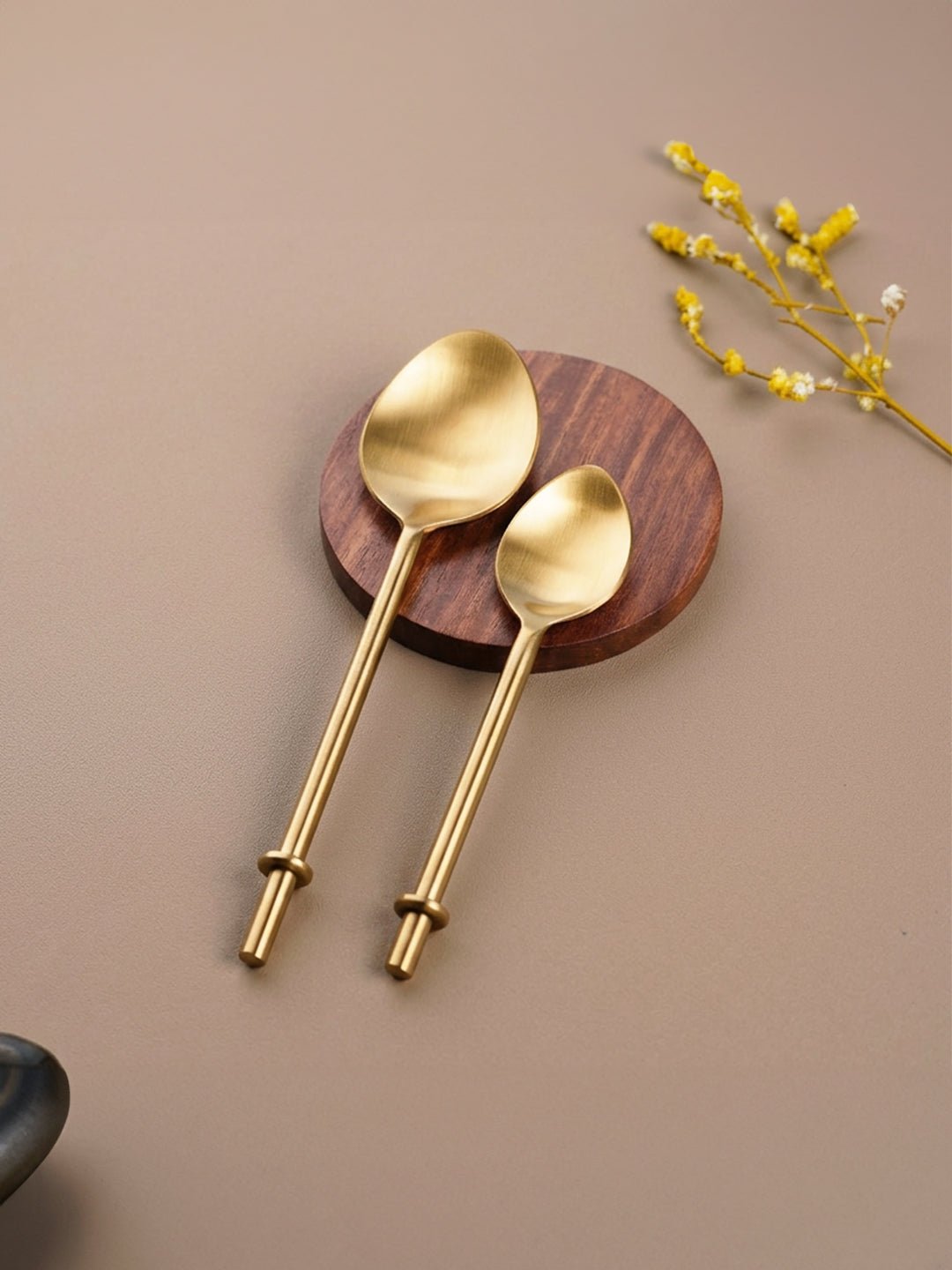 4-Piece Stainless Steel Gold Cutlery Set - The Golden Theory
