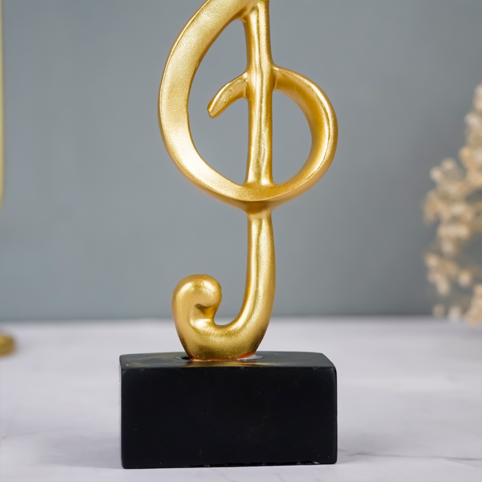 Musical Note Design Clef Sculpture