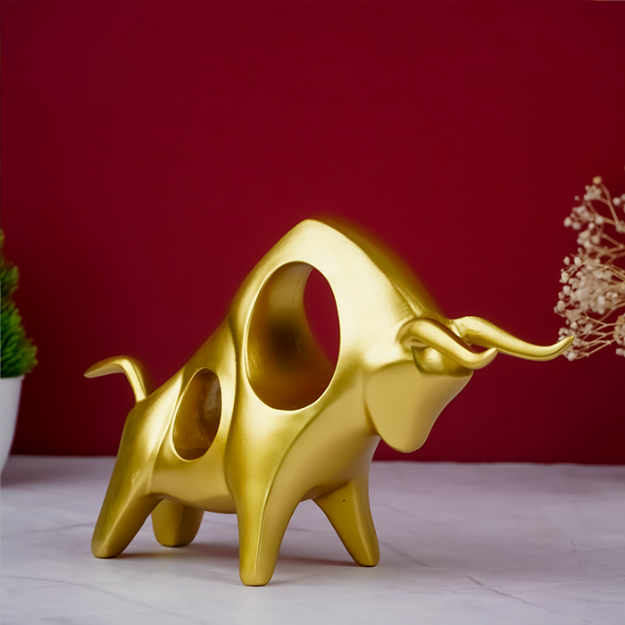 Abstract Bull Sculpture Locking Horns