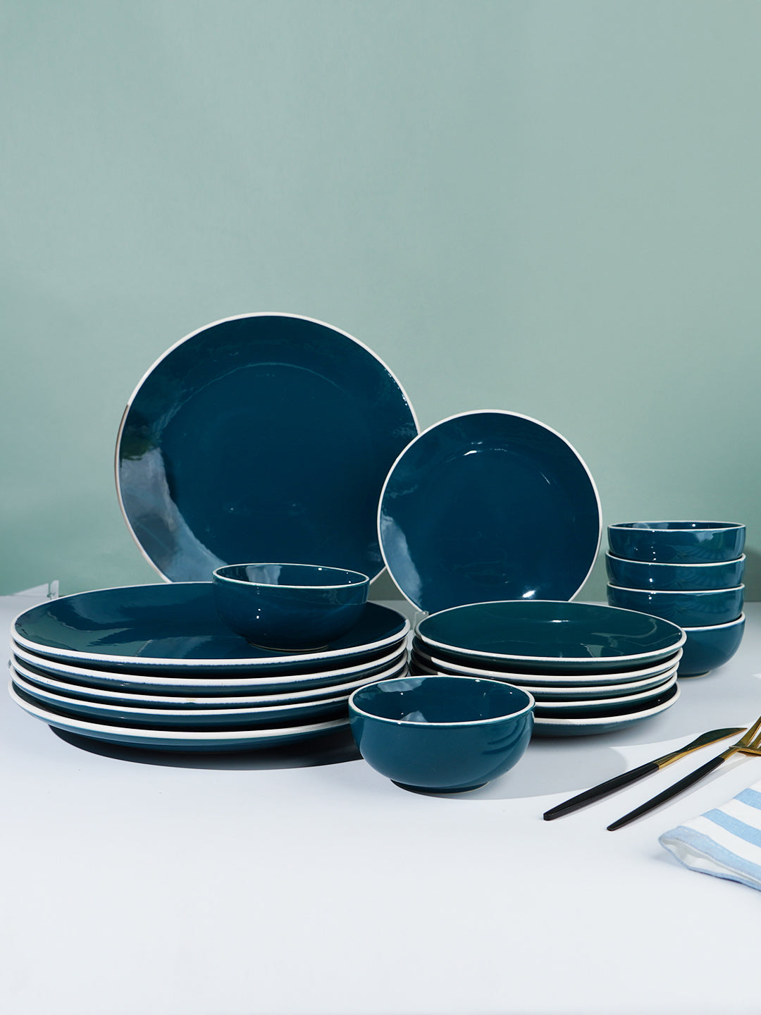Deep Blue Ceramic Dinnerware - Set of 18 Main image