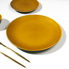 Golden Dinner Set with Green Exterior (Set of 23)