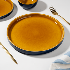 Golden Dinner Set with Navy Blue Exterior (Set of 18)