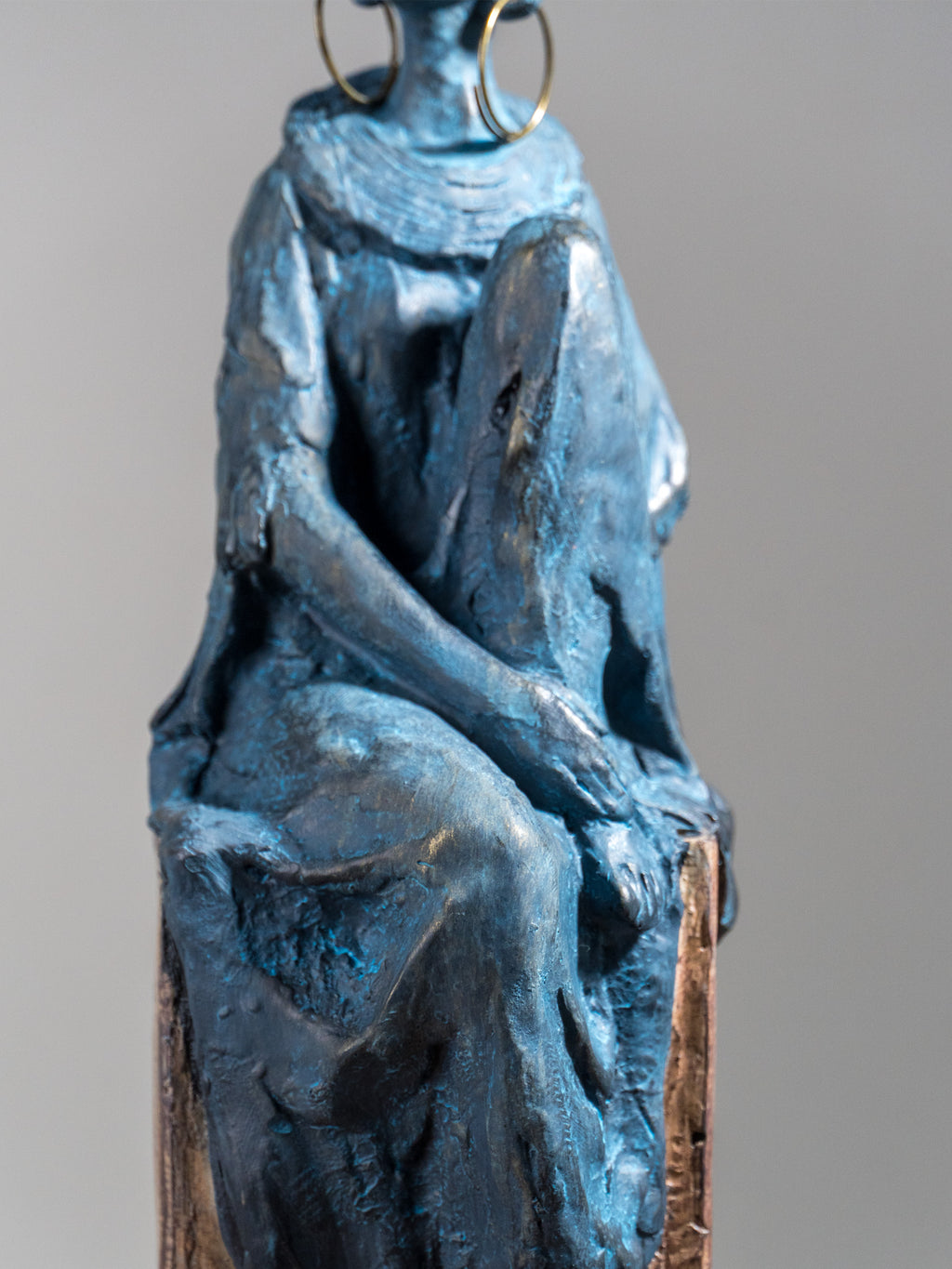 Seated Woman Sculpture on Wood Textured Pedestal – Profile Pose Figure Statue