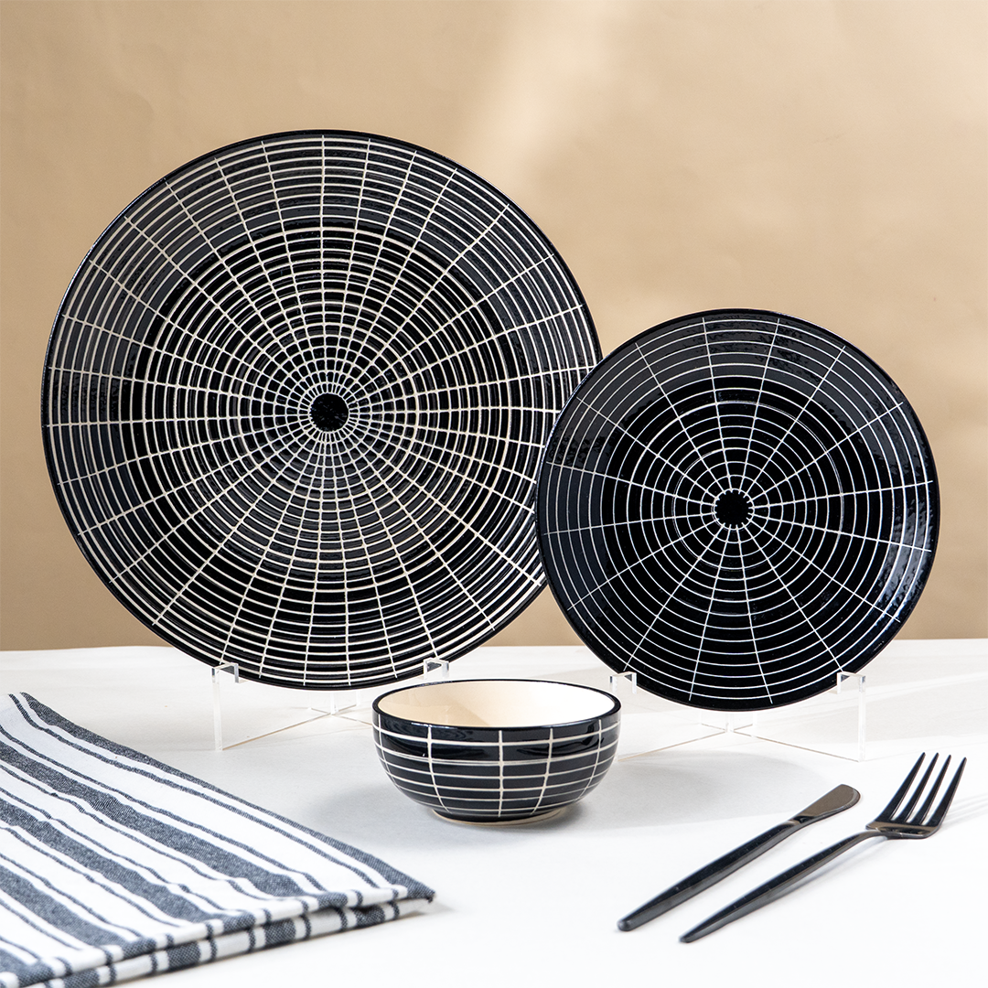 Black and White Grid Ceramic Dinnerware - Set of 18
