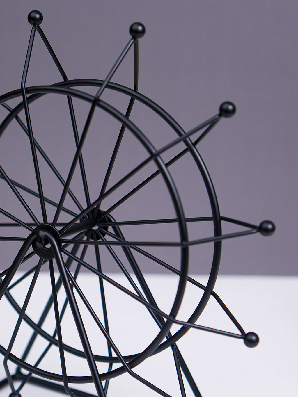 Black Metal Ferris Wheel Decorative Accent