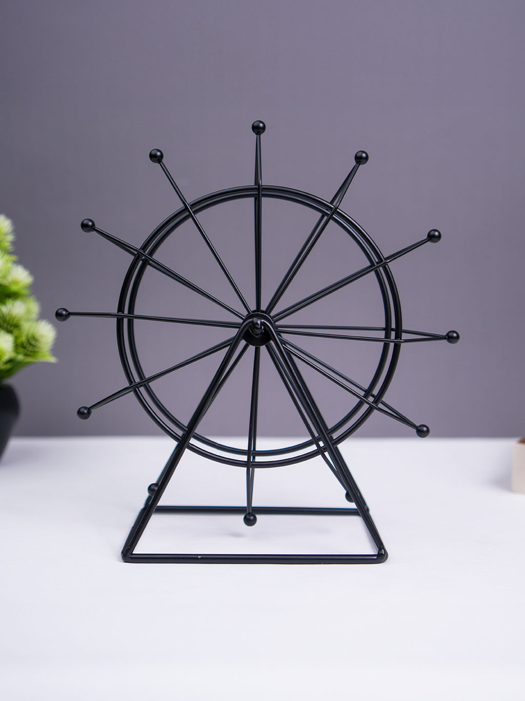 Black Metal Ferris Wheel Decorative Accent