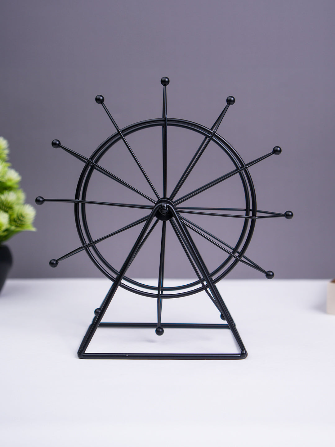 Black Metal Ferris Wheel Decorative Accent