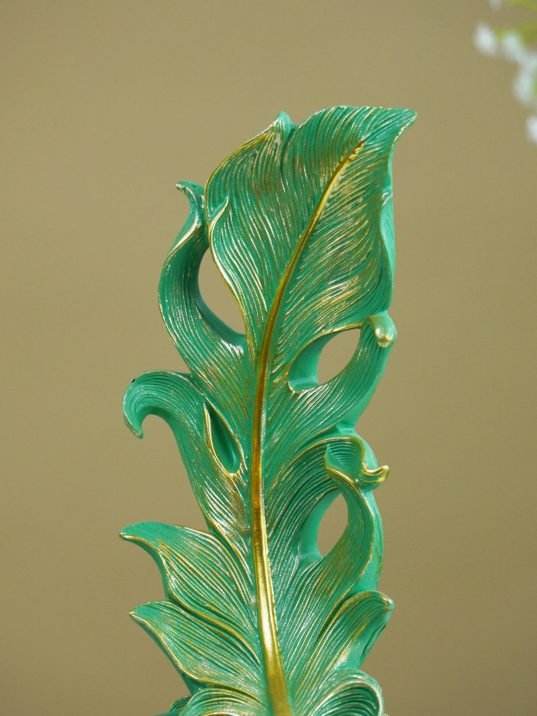 Green Leaf-Inspired Decorative Sculpture with Golden Accents