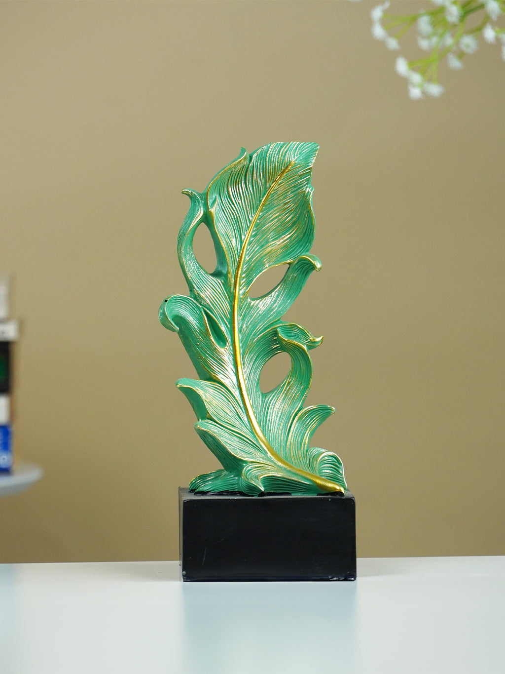 Green Leaf-Inspired Decorative Sculpture with Golden Accents