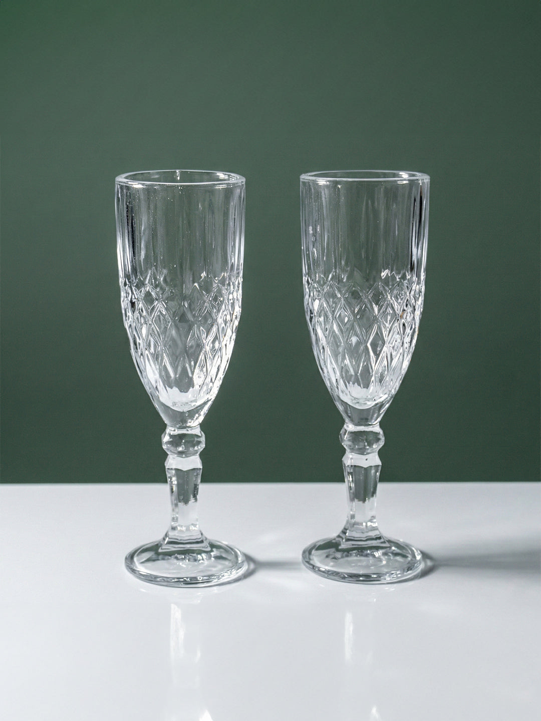 Diamond-Embossed Champagne Flutes - Set of 6 Secondary image