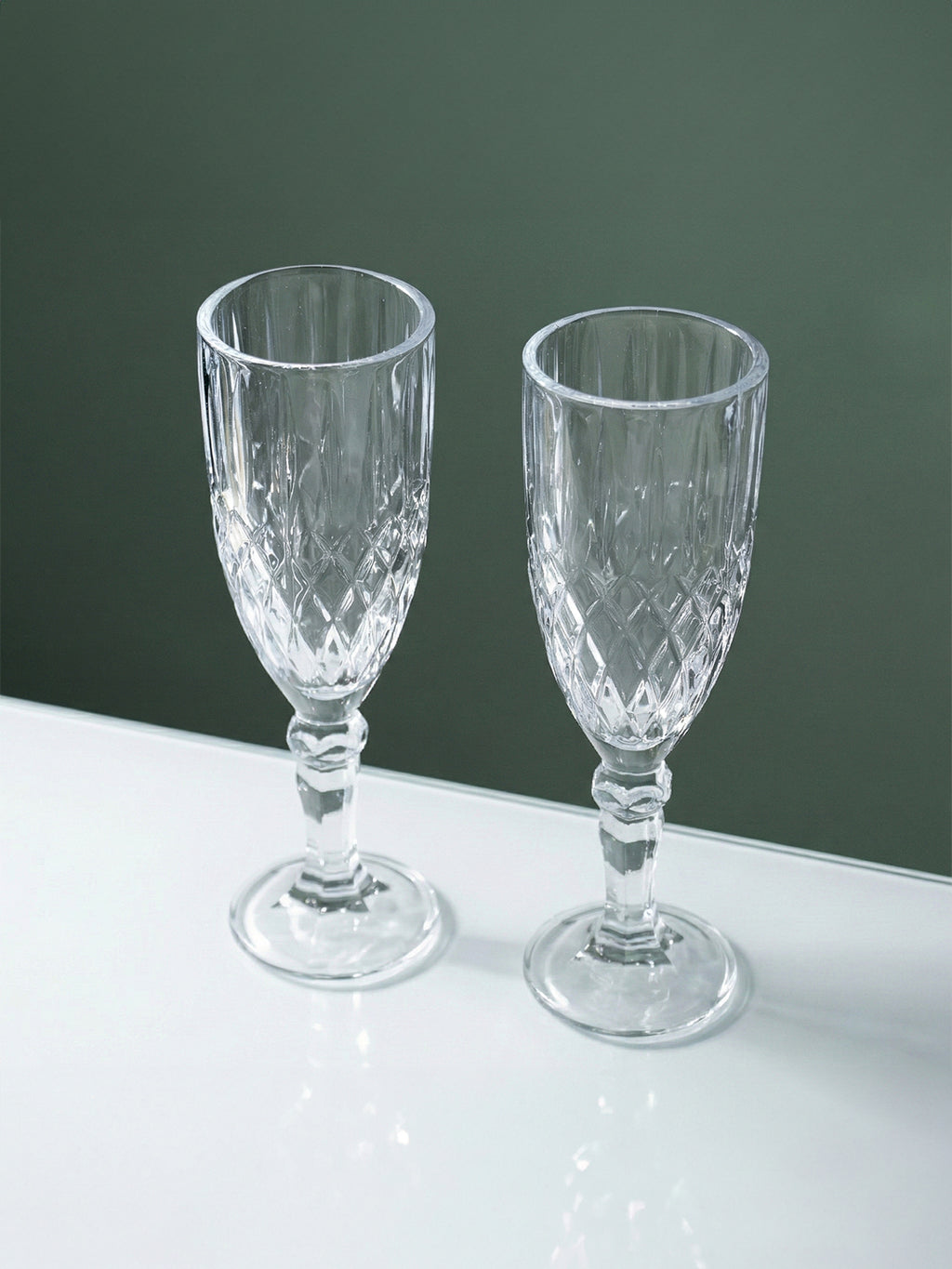 Diamond-Embossed Champagne Flutes - Set of 6