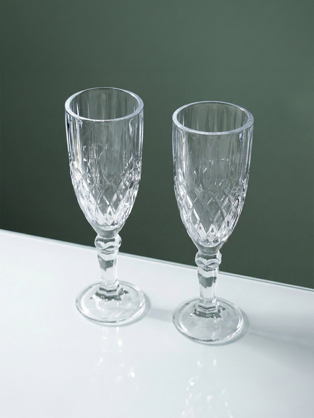 Diamond-Embossed Champagne Flutes - Set of 6