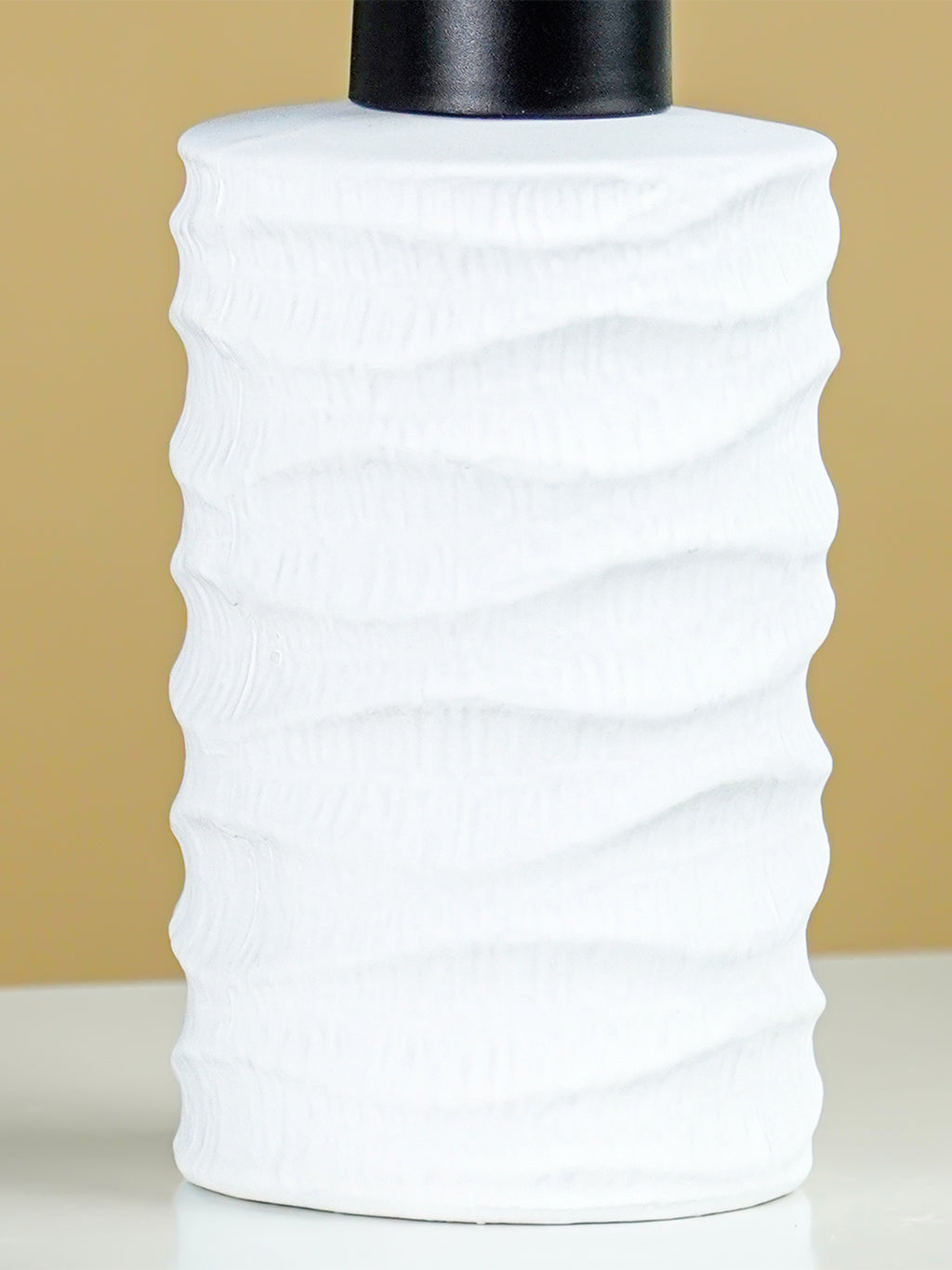 White Ripple Texture Ceramic Soap Dispenser
