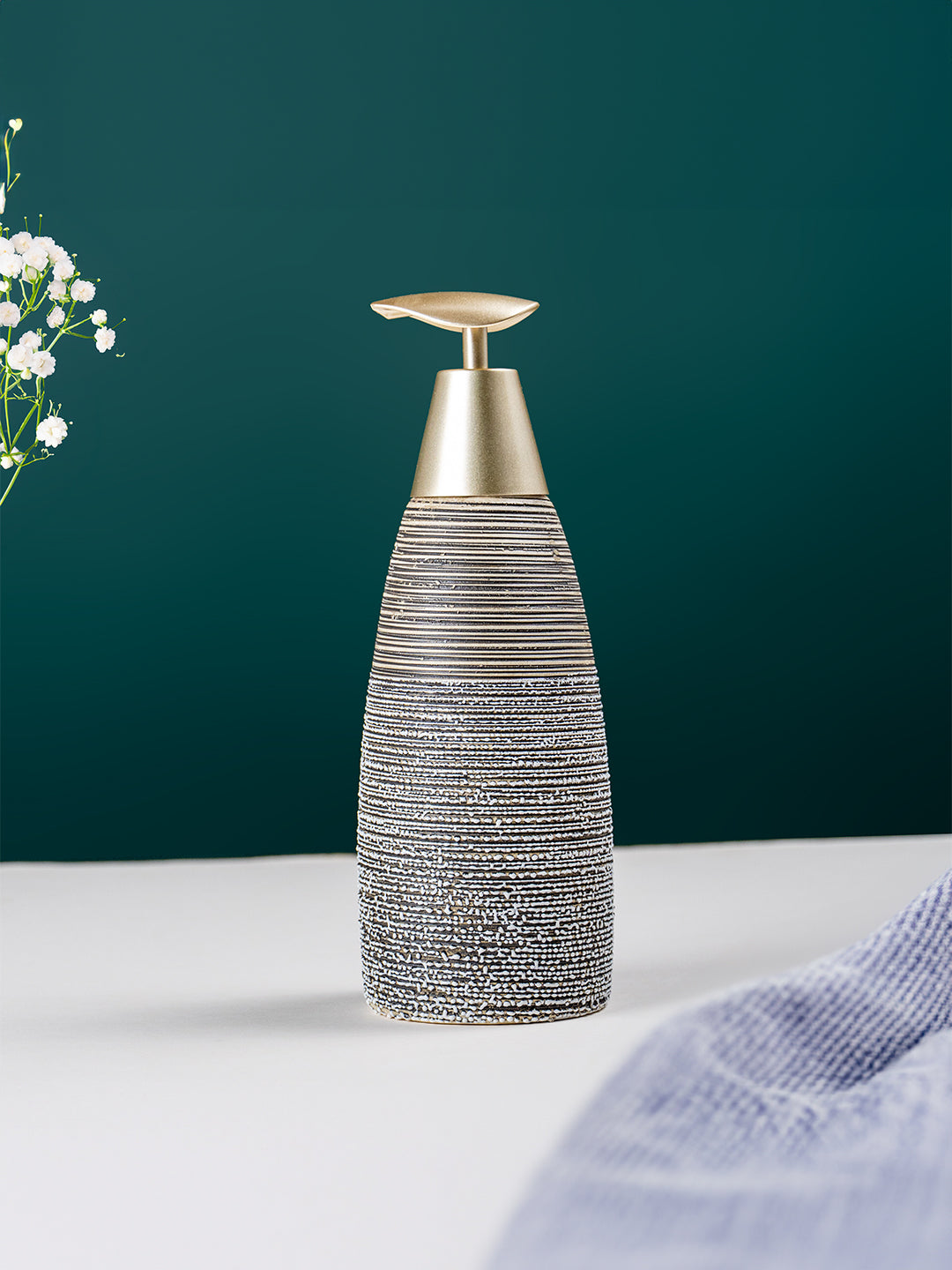 Modern Black & Gold Ceramic Soap Dispenser Main image