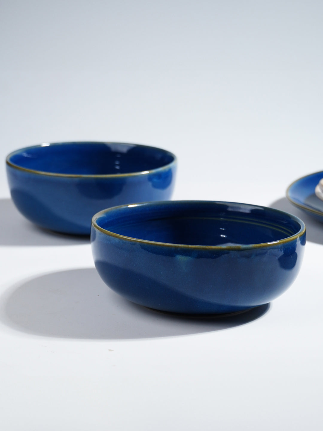 Modern Blue & White Ceramic Serving Bowl - Large