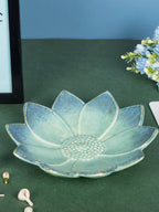 Dual Tone Blue Color Flower-Shaped Platter