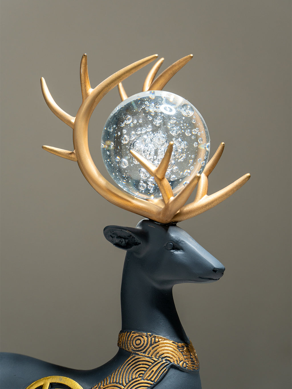 2Pcs Black Modern Deer Resin Figurines for Home Décor