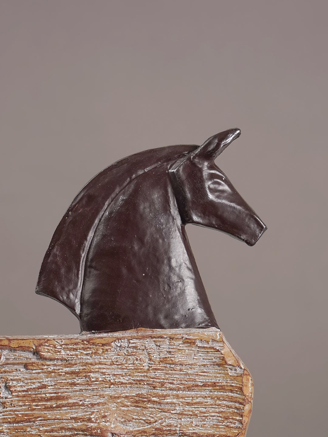 Rustic Horsewood Showpiece