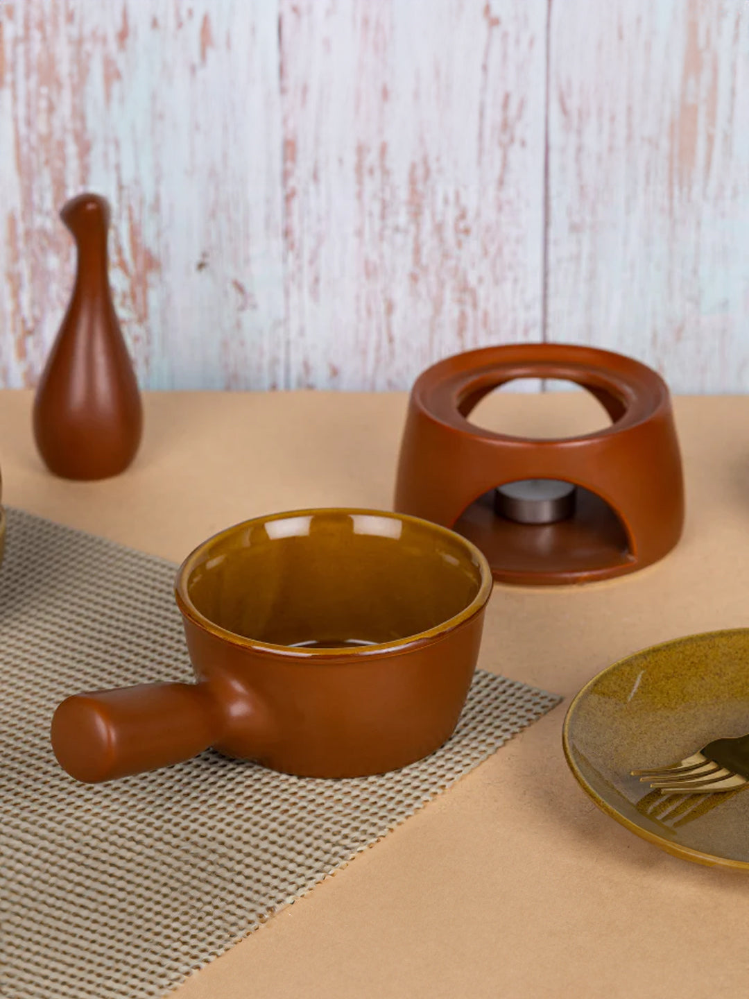 Golden Color Round Fondue Pot