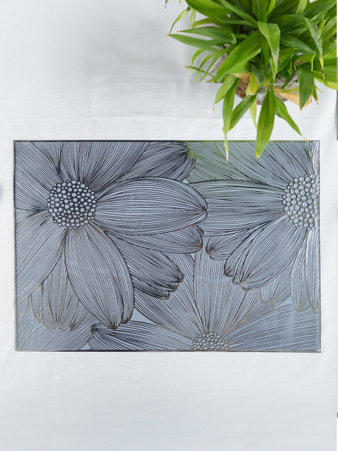 Petal Large Table Protector Mats | Set of 2,6 Main image