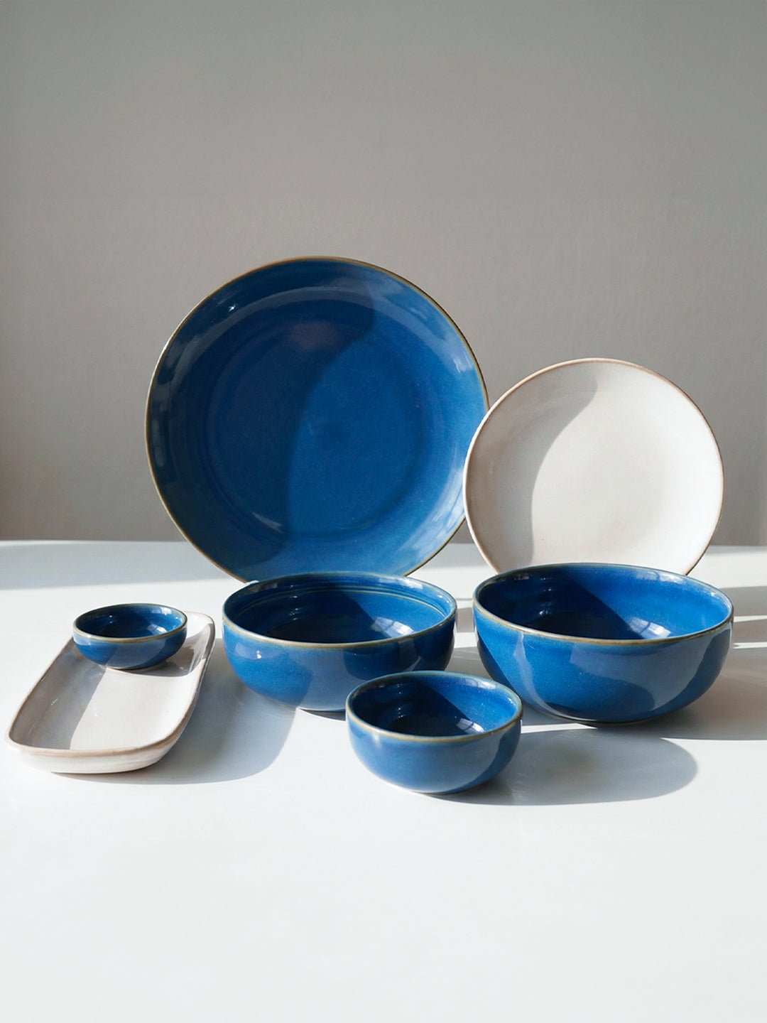Modern Blue & White Ceramic Dinner Set of 25