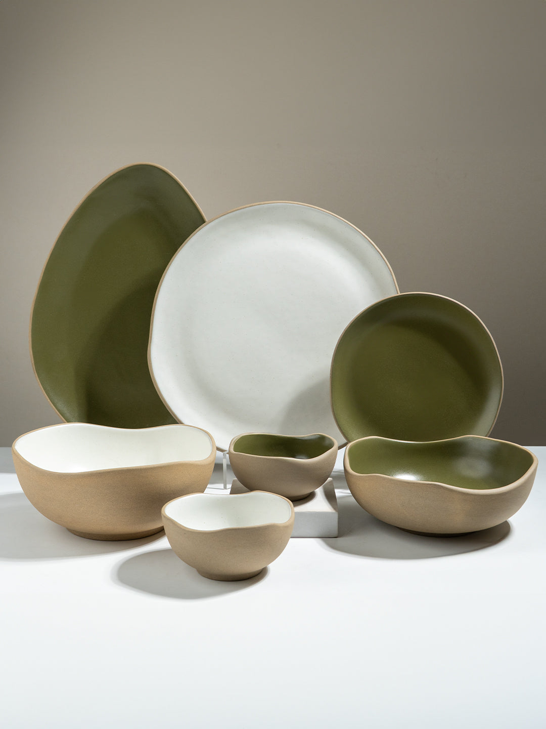 Olive Green & Beige Mix Ceramic Dinner Set of 23