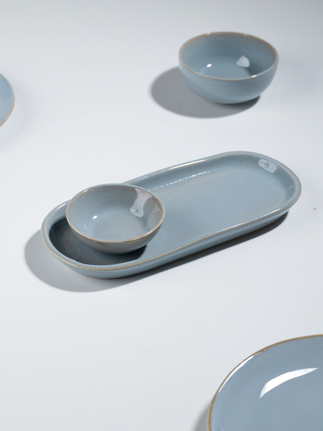 Light Blue Ceramic Dinner Set with Rustic Gold Rim Finish - Set of 20