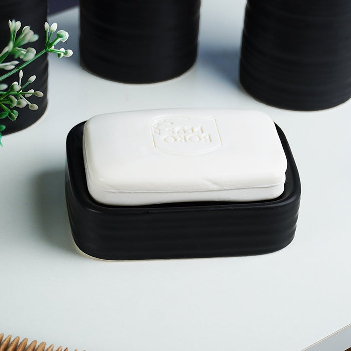 Matte Black Ceramic Bathroom Set of 4 Secondary image