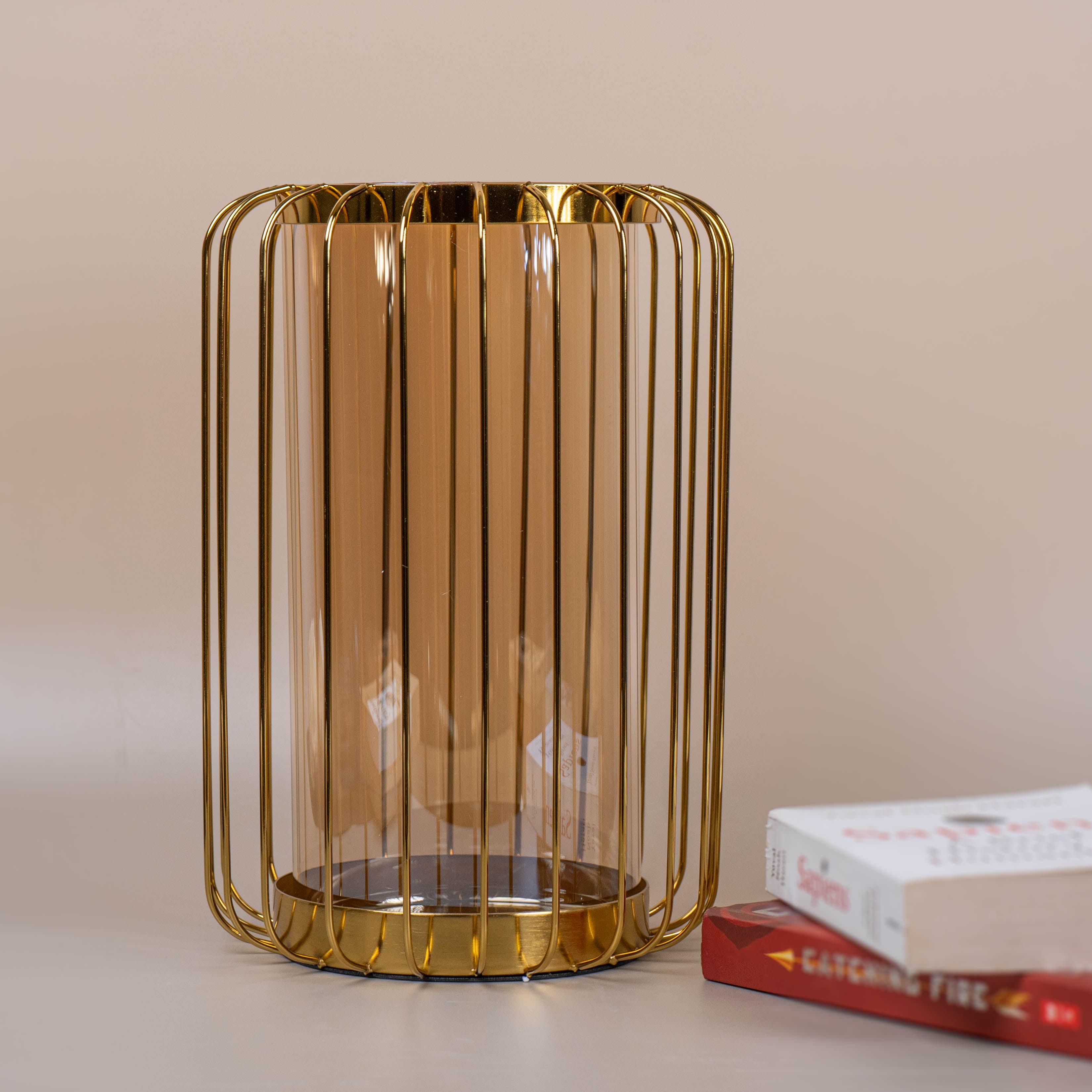 Golden Mesh Flower Vase