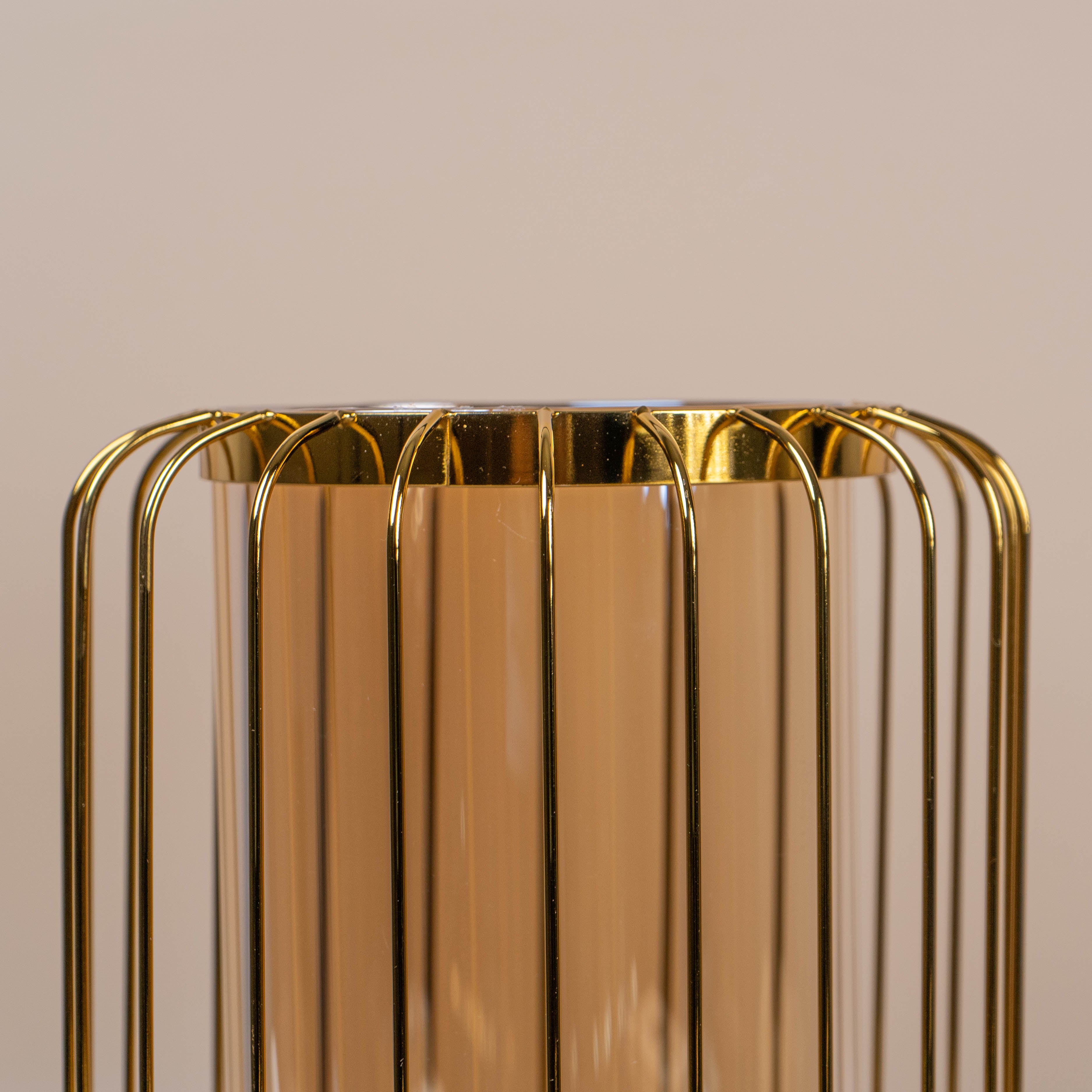 Golden Mesh Flower Vase