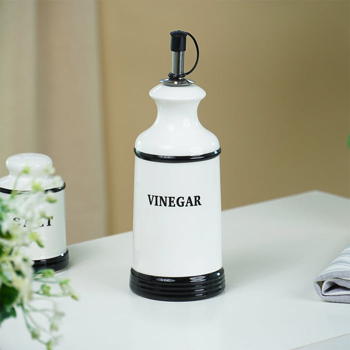 Minimalist White Cruet Set – 4-Piece Oil, Vinegar, Salt & Pepper