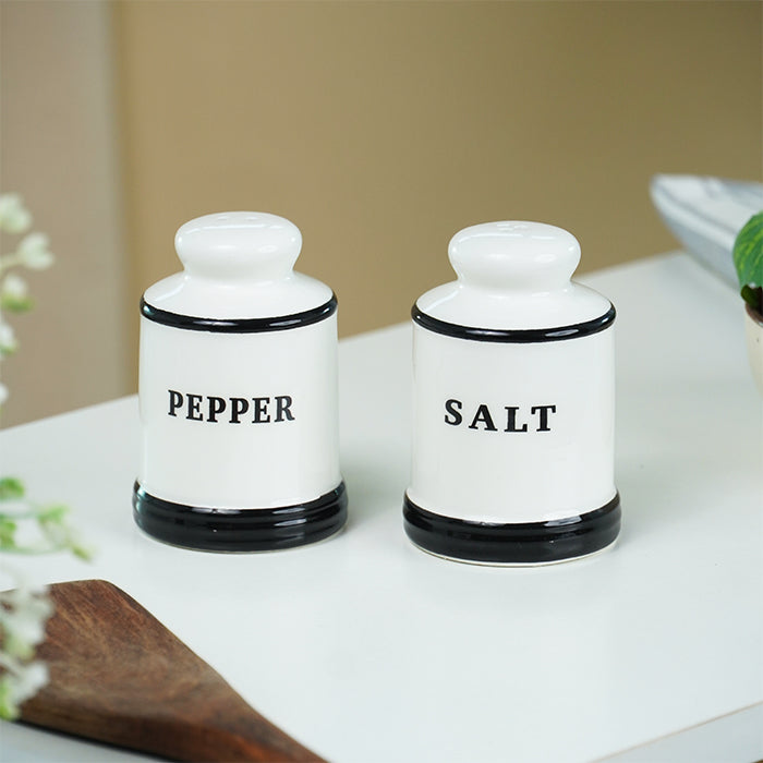 Minimalist White Cruet Set – 4-Piece Oil, Vinegar, Salt & Pepper