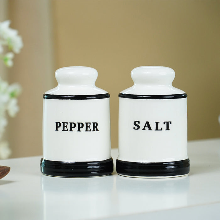 Minimalist White Cruet Set – 4-Piece Oil, Vinegar, Salt & Pepper